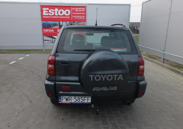 Toyota RAV4 cena 26900 przebieg: 154420, rok produkcji 2006 z Września małe 37